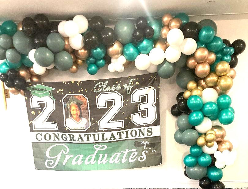 Balloon Garland 16 ft.