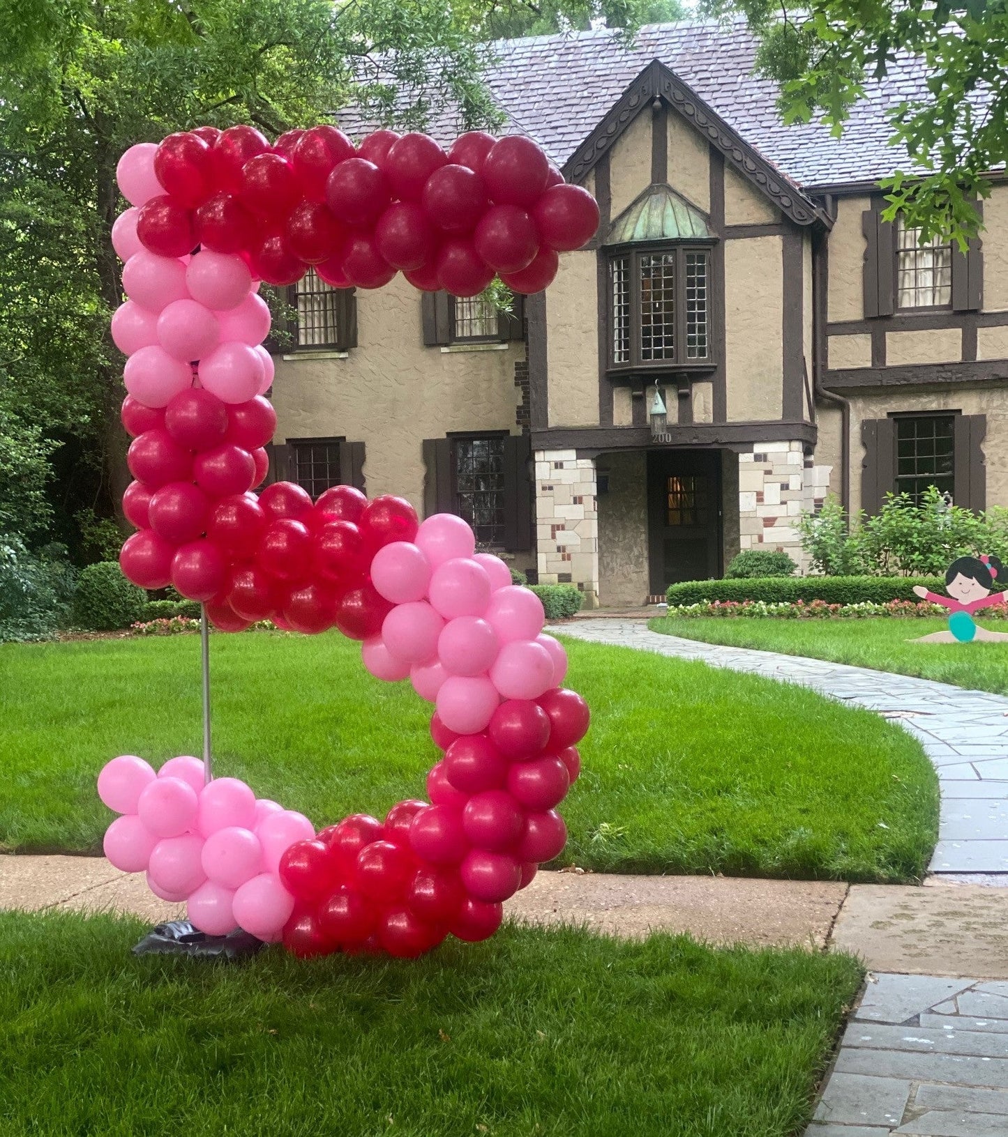 balloon sculptured numbers