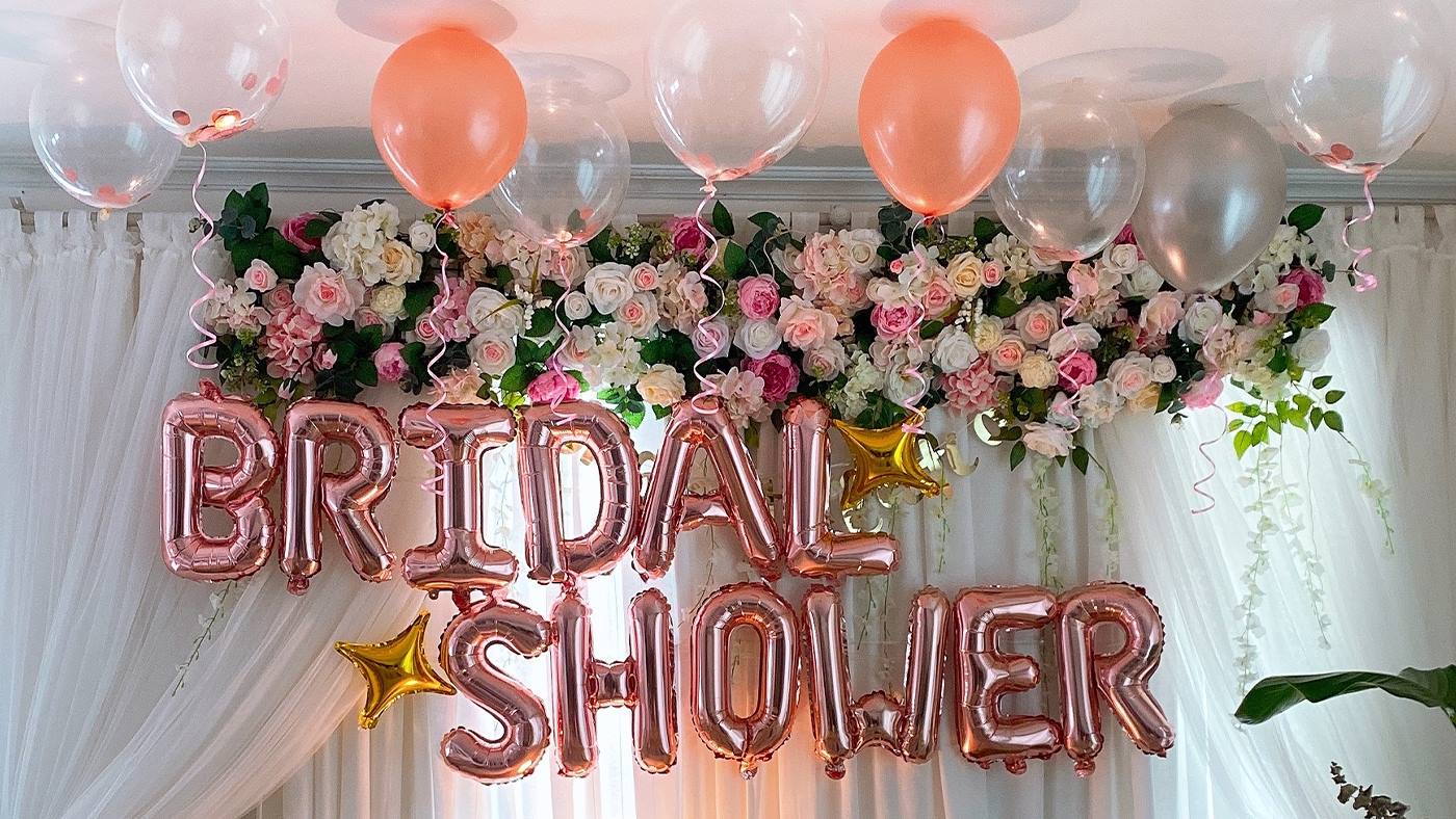 Bridal Shower Flower Garland Decorating Set.