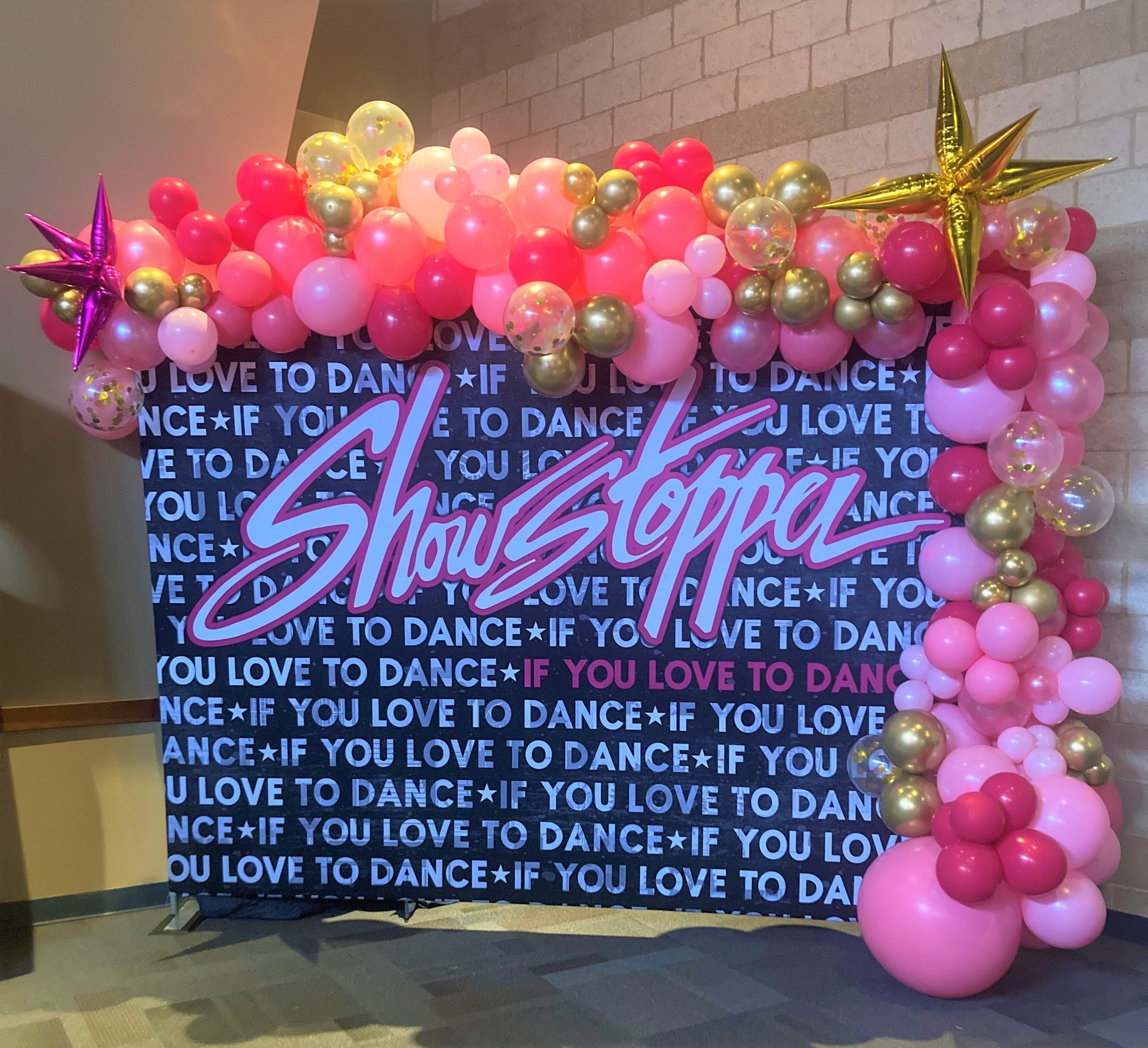 garland with starburst