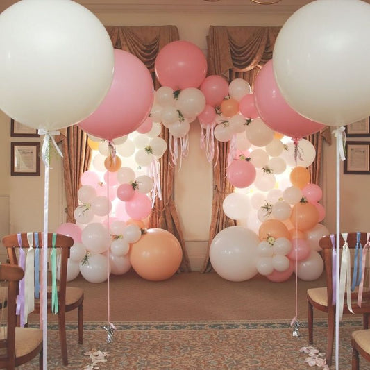 Organic Arch Garland and Jumbo Balloon Package