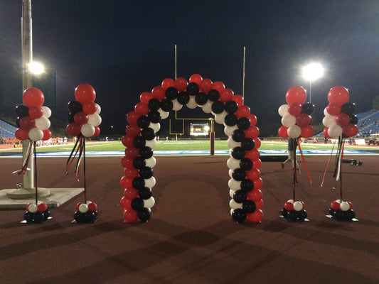 Classic Arch Pom Decorator Set