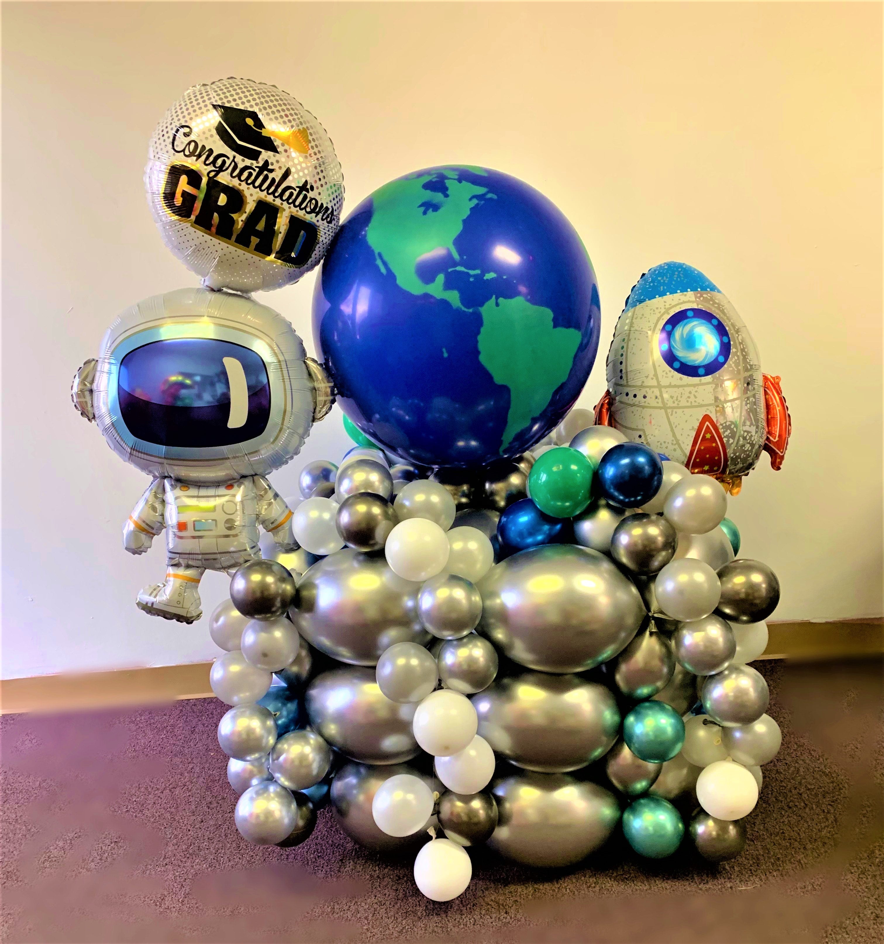 Look Out World Here I Come Grad Bouquet